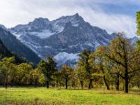 Herbst am Großen Ahornboden mit Eiskarlspitze